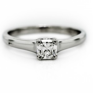 Tiffany Lucida Diamond Ring